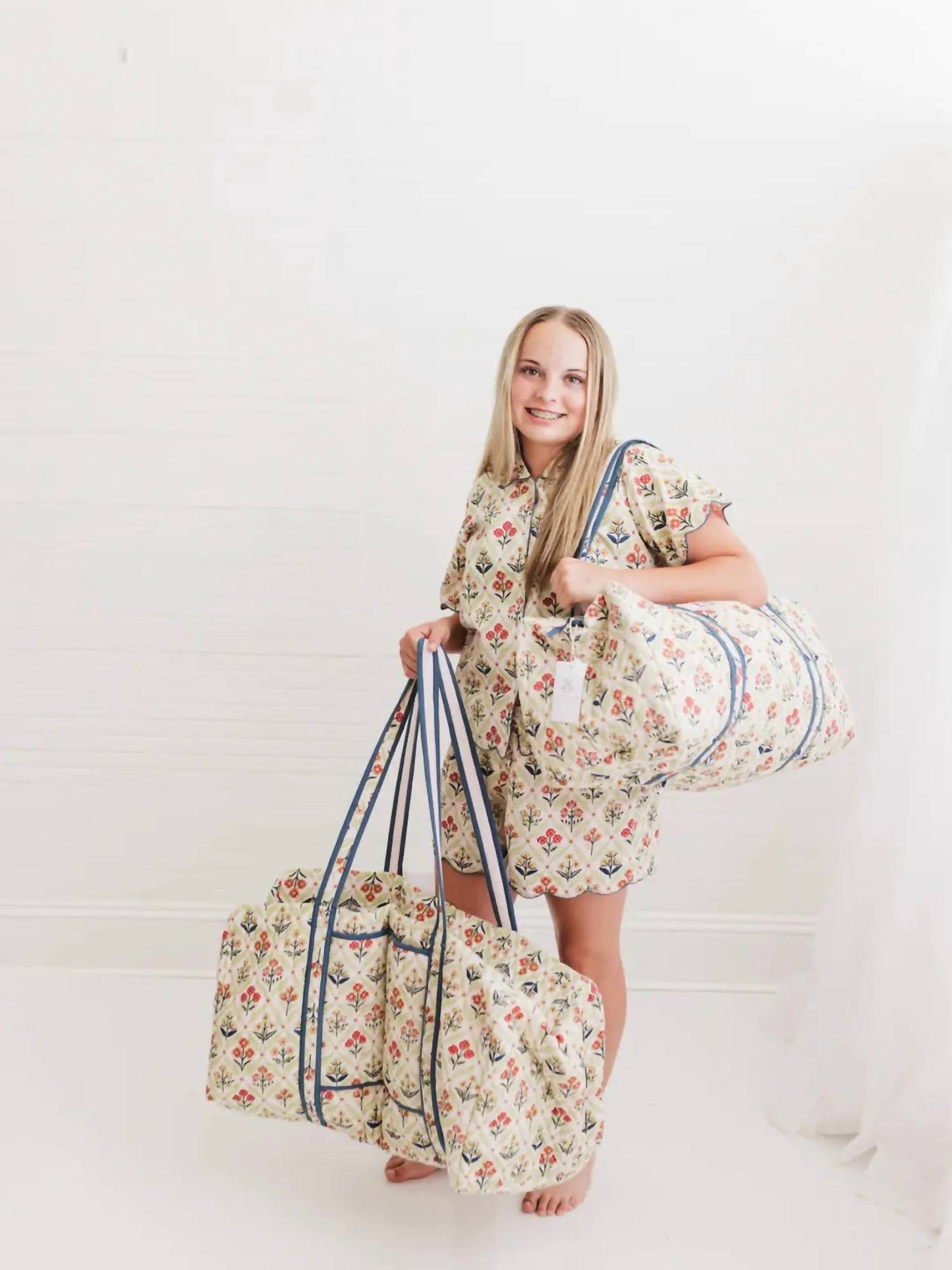 Women's Quilted Luxe Large Duffle Bag