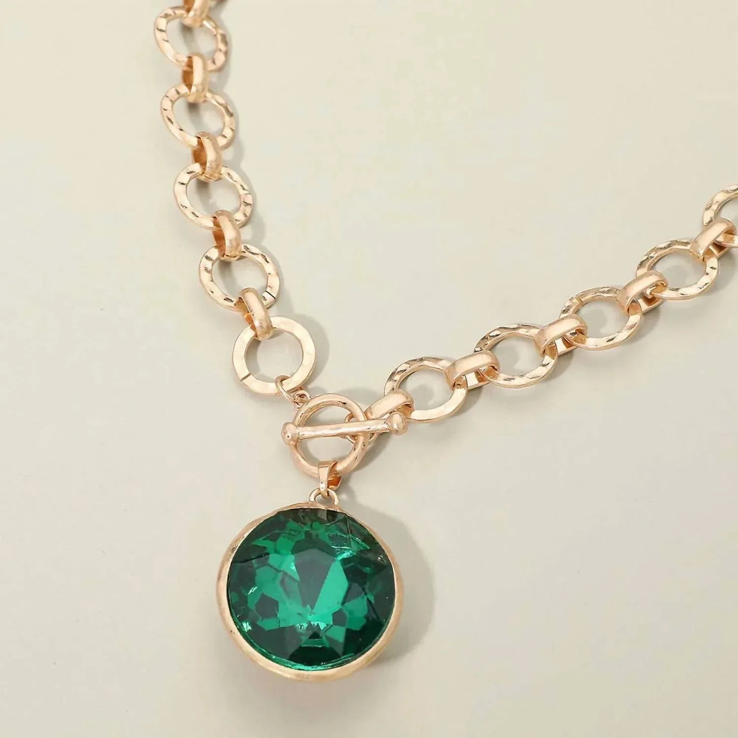 Sensibling Corp - Women's Vivienne Bold Oval Gemstone Pendant Necklace - Rack Hunt