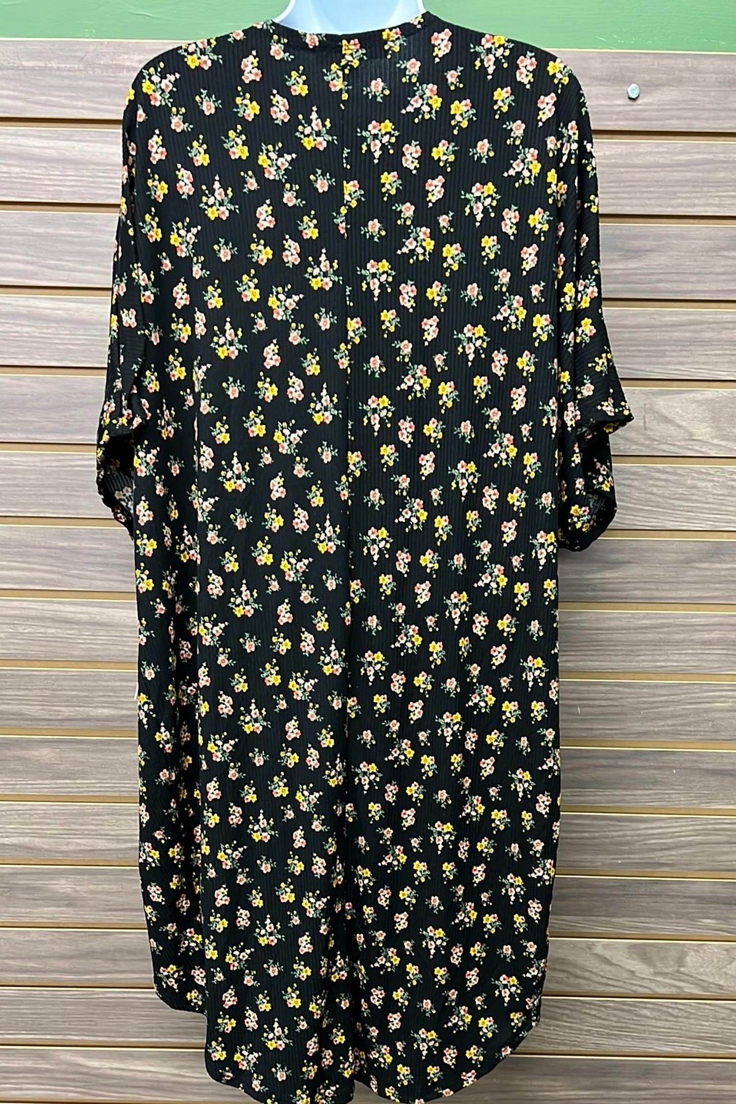 Vibe Sportswear - Women's Floral Cardigan - Rack Hunt -