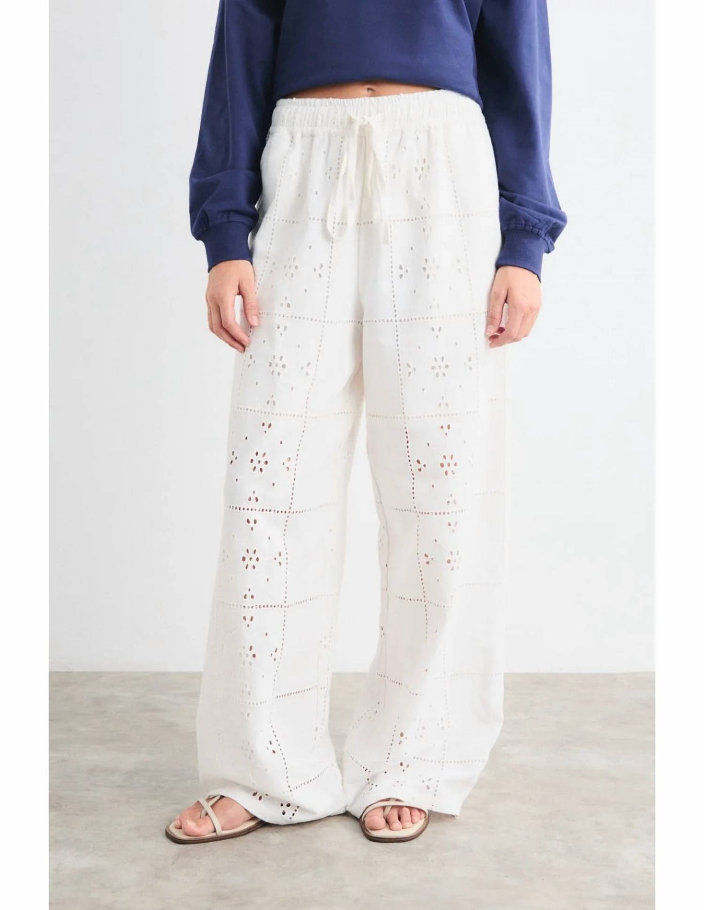 Java Embroided Wide Trousers