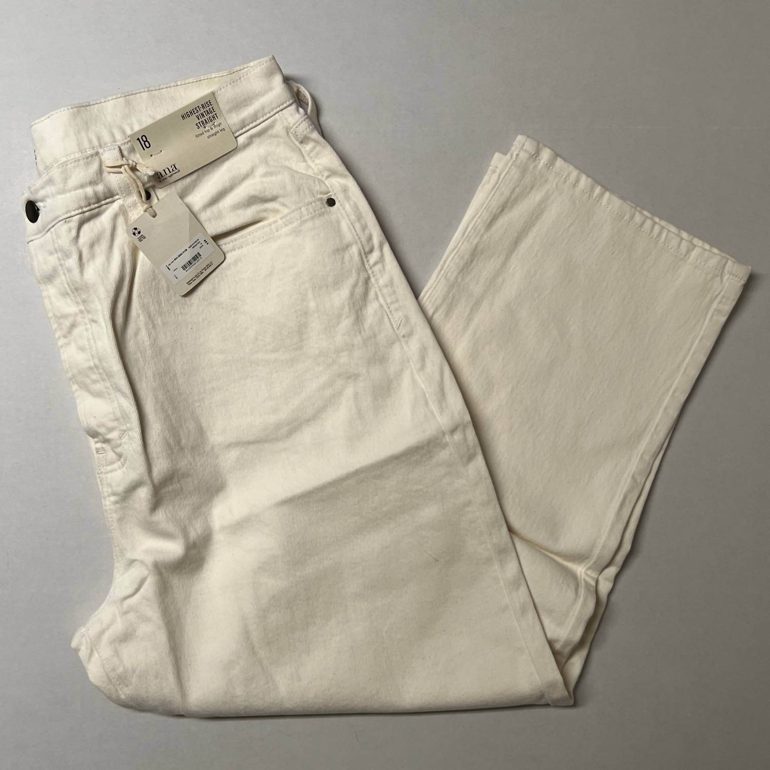 A.N.A - Women's Highest-rise Vintage Straight Jeans - Rack Hunt -