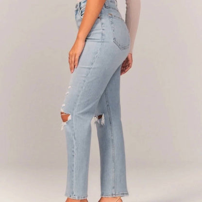 Curve Love Ultra High Rise Ankle Straight Jean