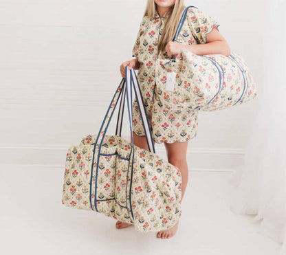 Women's Quilted Luxe Xl Duffle Bag