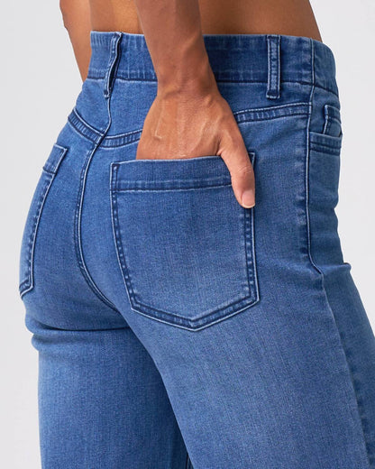 Effortless Wide Leg Jeans