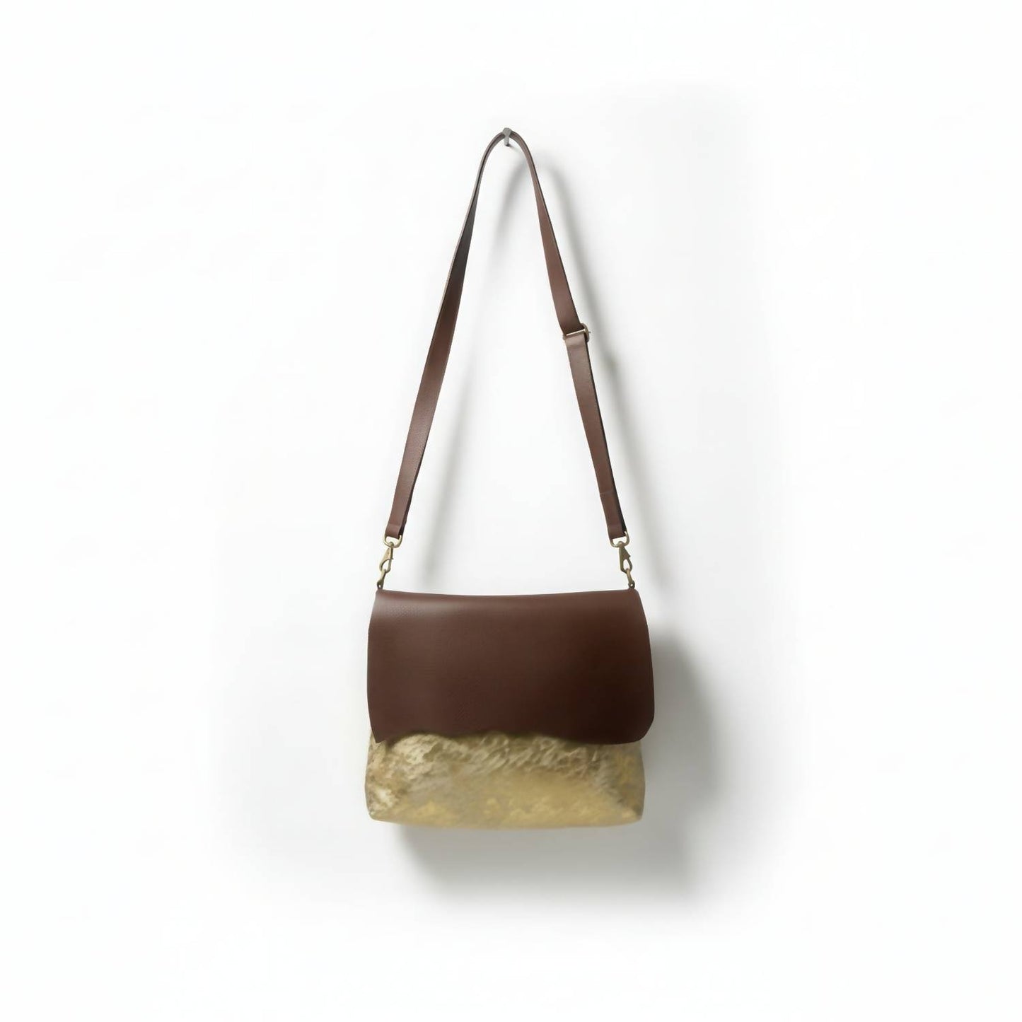 Men's Dakota Crossbody Messenger Bag