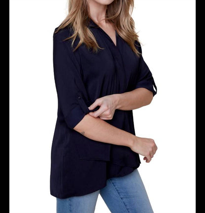 Airflow V-neck Blouse