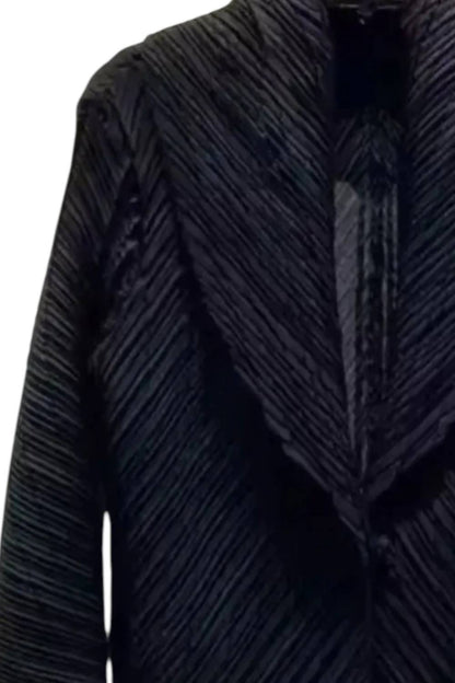 Women's Sculptured Pleated Blazer
