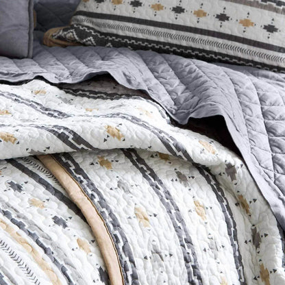 HiEnd Accents - Desert Sage Reversible Quilt Set - Rack Hunt