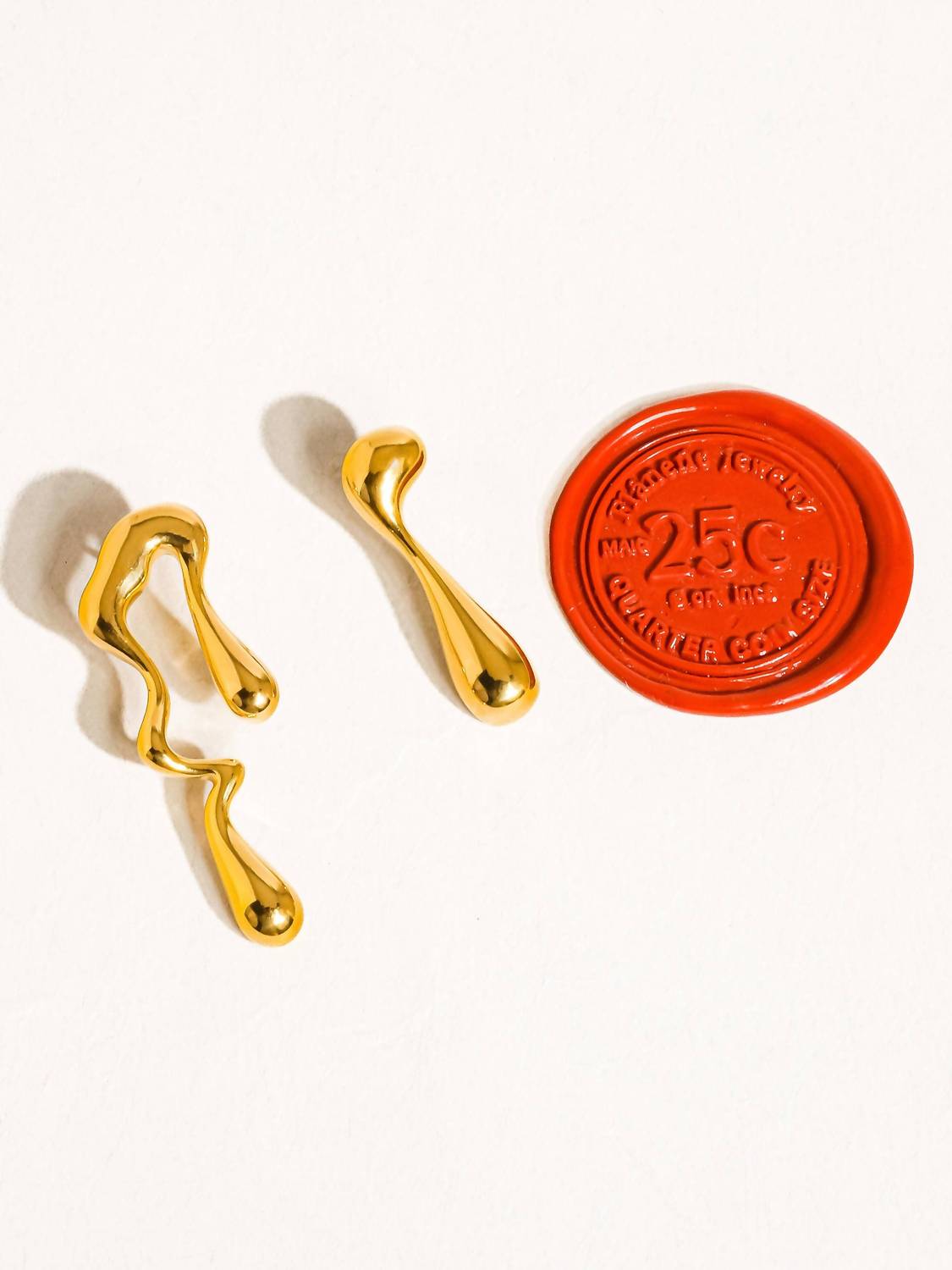 Women's Roma Non-tarnish Mismatch Melted Earring