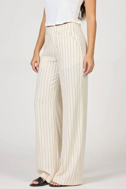 Brandy Mid Rise Trousers