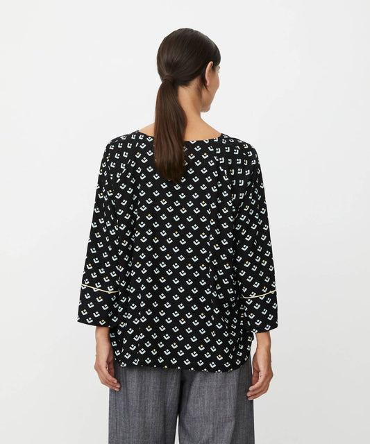 Beniko Blouse