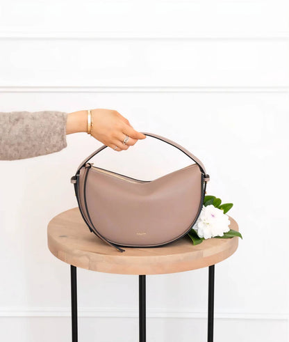 Women's Elara Convertible Leather Bag