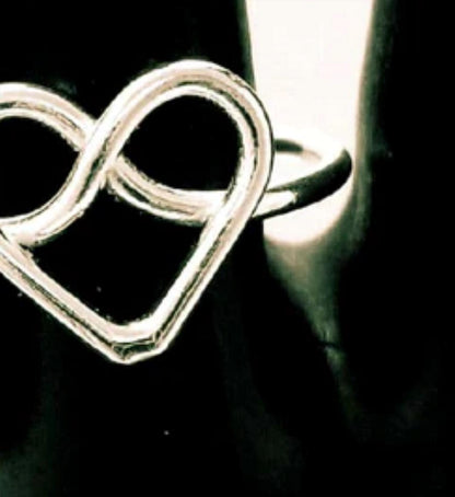 Women's Happy Heart Symbol Ring