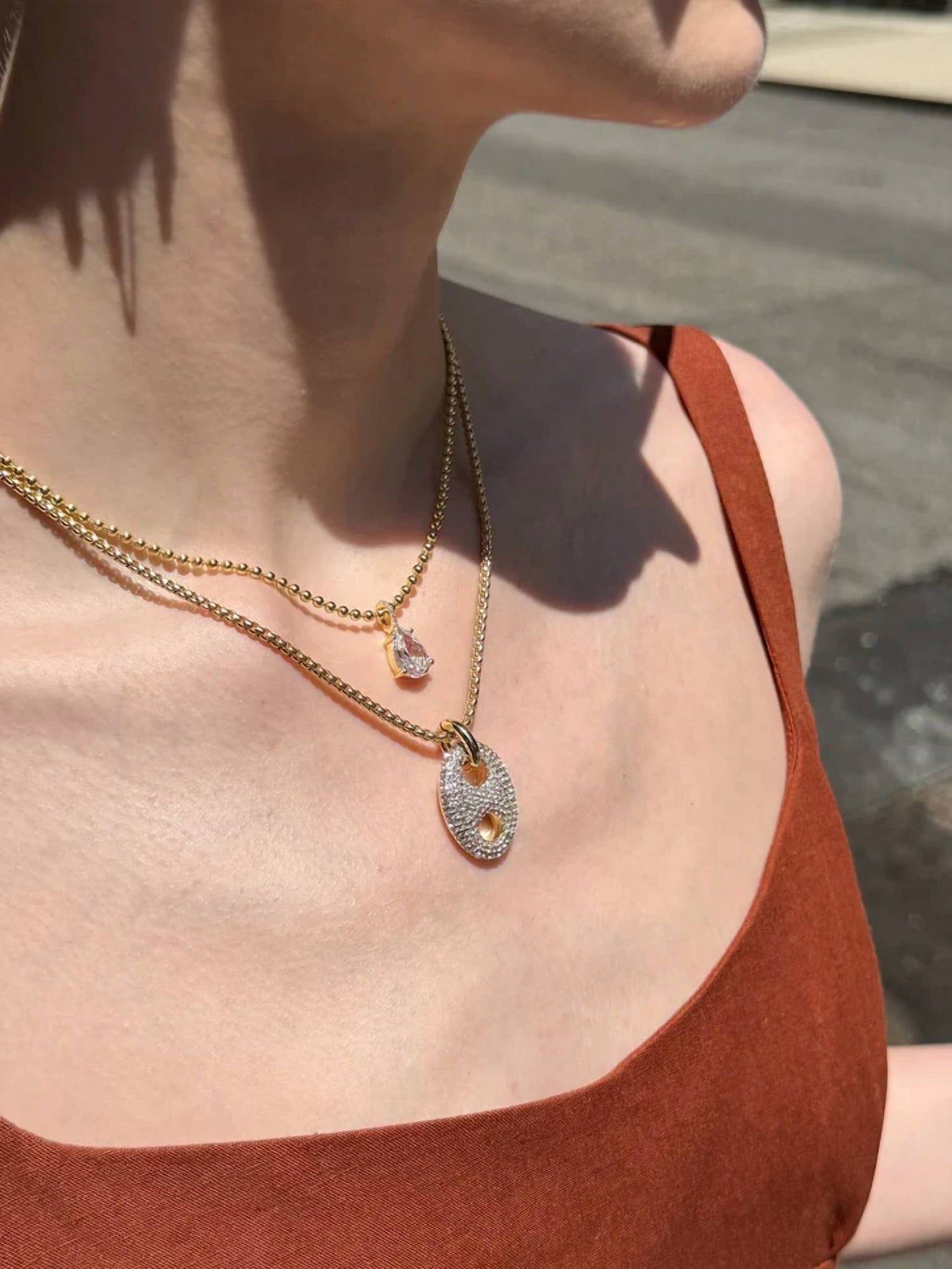 Women's Thalia Reversible Pendant Necklace