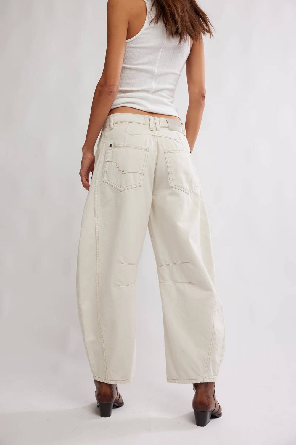 Good Luck Mid Rise Barrel Jeans