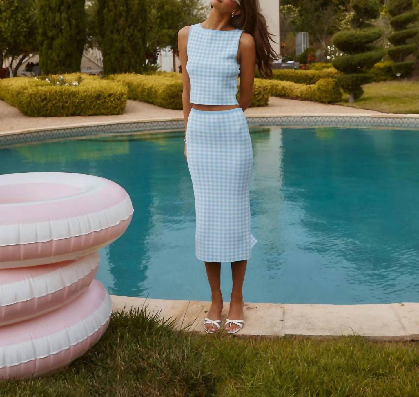 Gingham Sleeveless Shirt