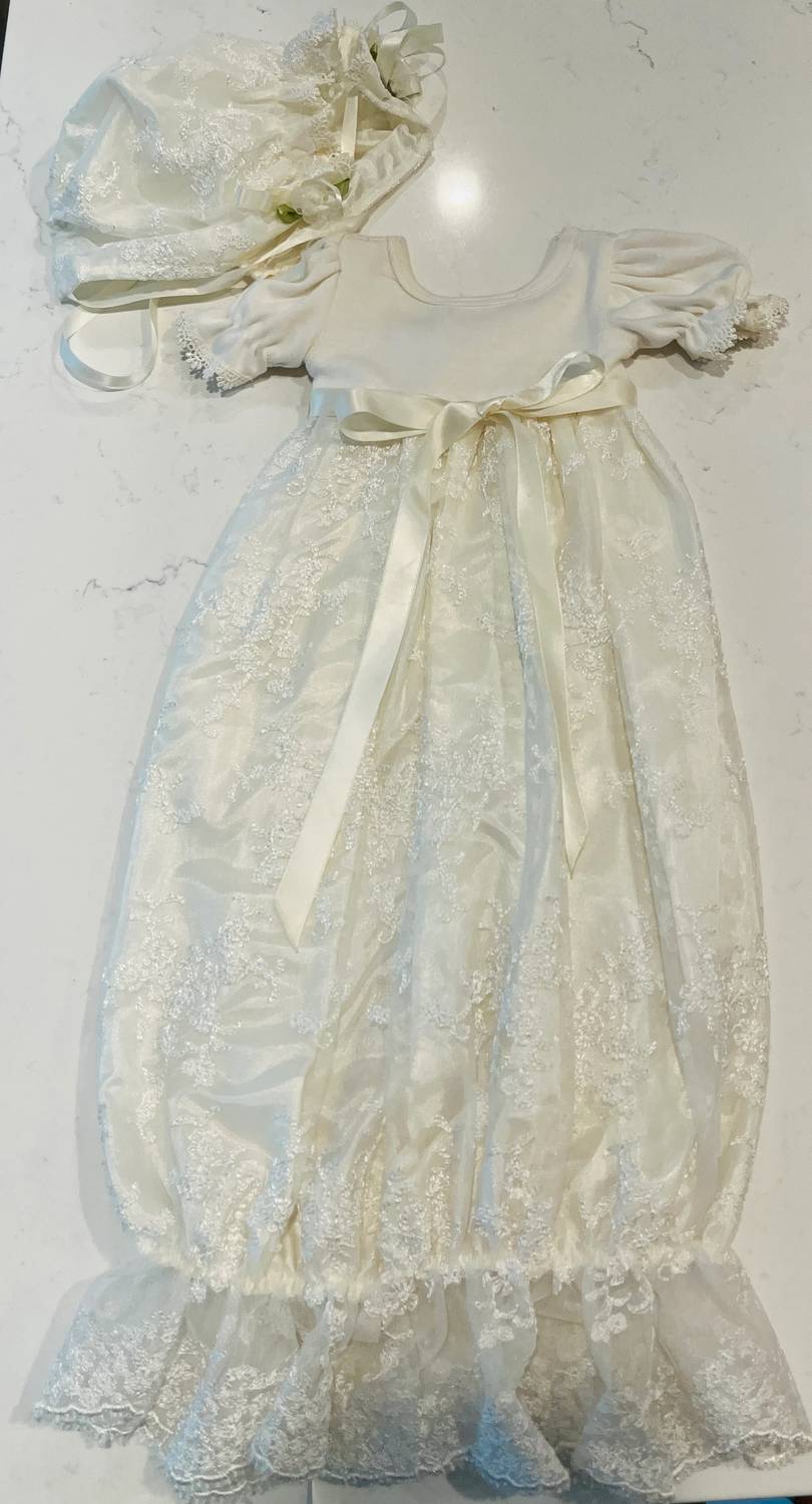 Girl's Two Piece Lace Alana Sack With Hat