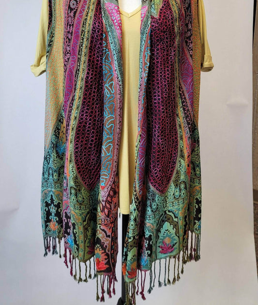 Bok - Women's Fringe Vest - Rack Hunt -