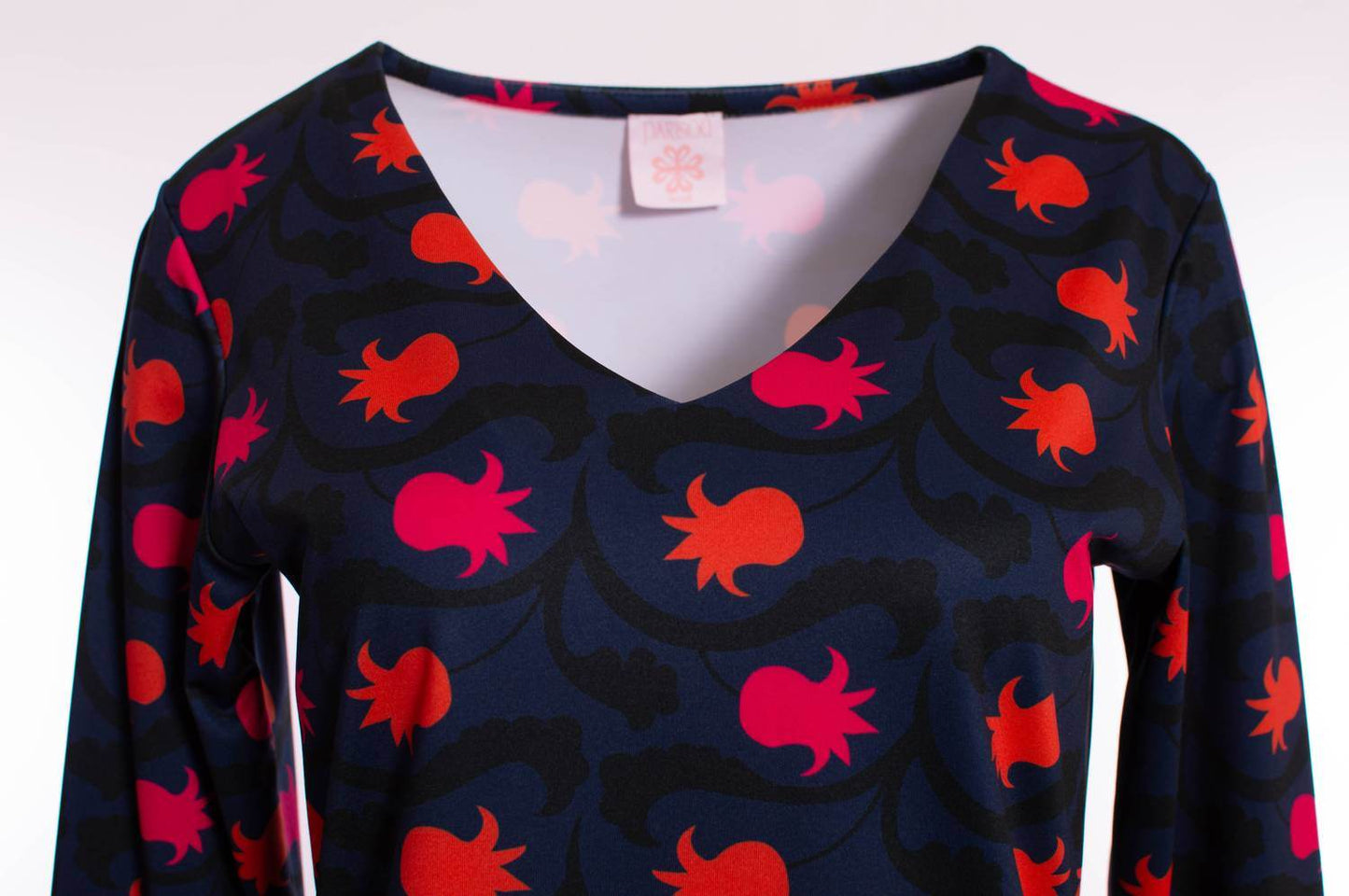 Michelle Parisou - Women's Raya V-neck Top - Rack Hunt -