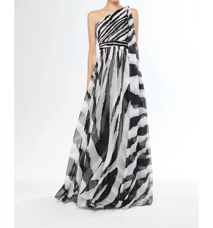 Carla Ruiz - Abito Lungo One-shoulder Maxi Dress - Rack Hunt