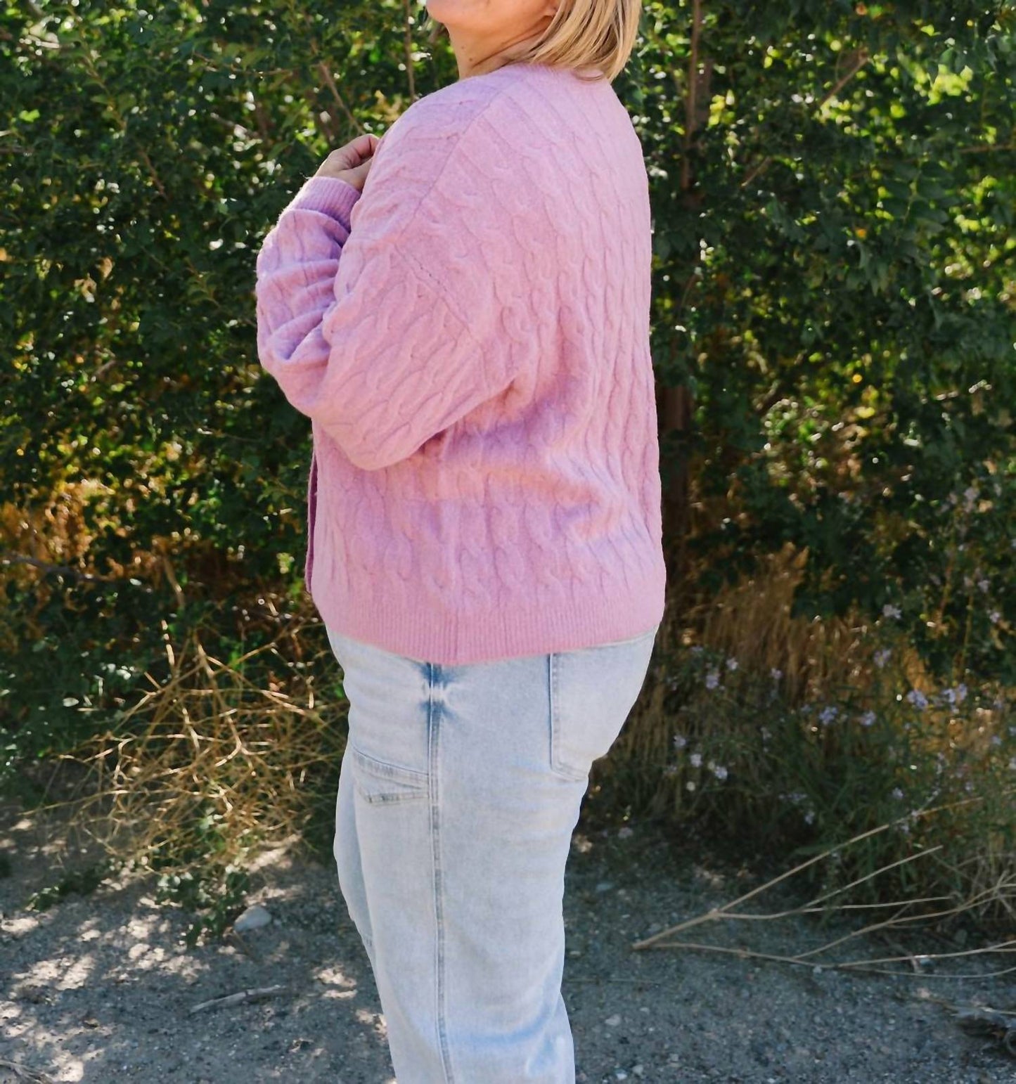 Mona V-neck Sweater