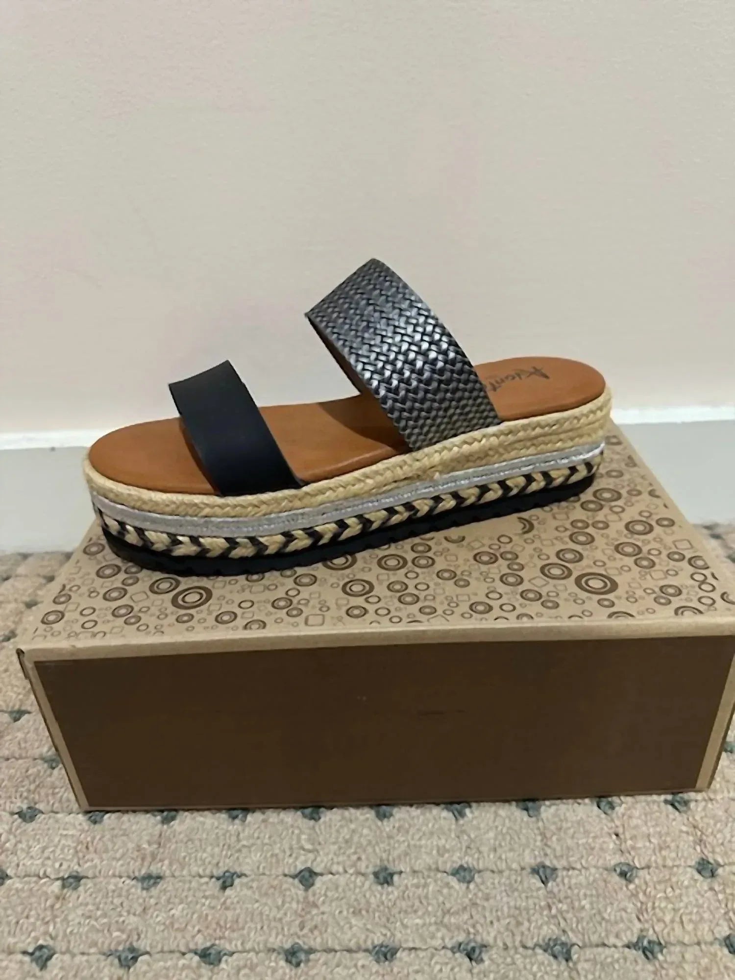 AVANTI - Women's Ibiza Sandal - Rack Hunt