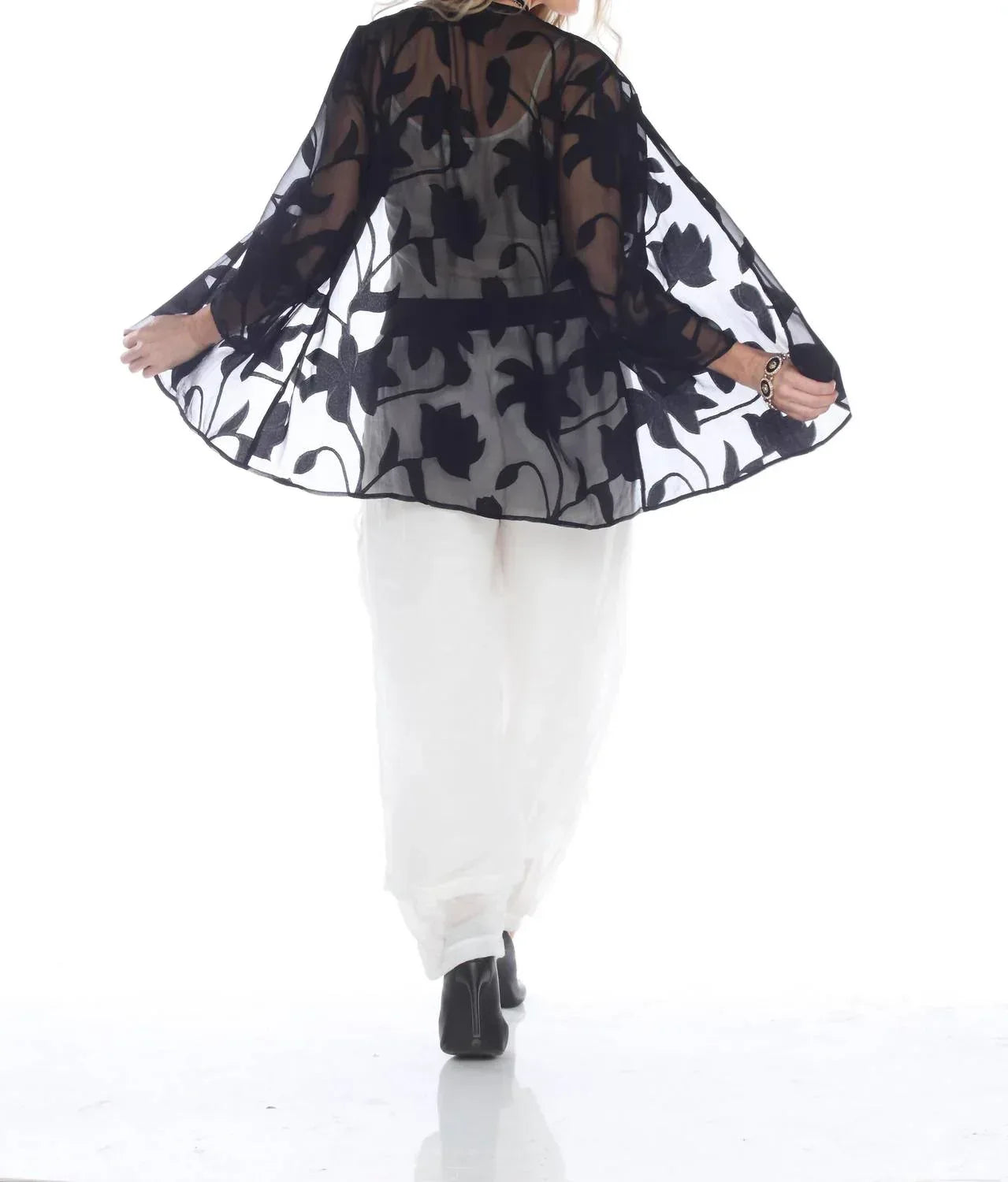 ARIAS - Floral Open-front Kimono Cardigan - Rack Hunt