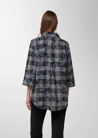 Wire Collar Button Down Shirt