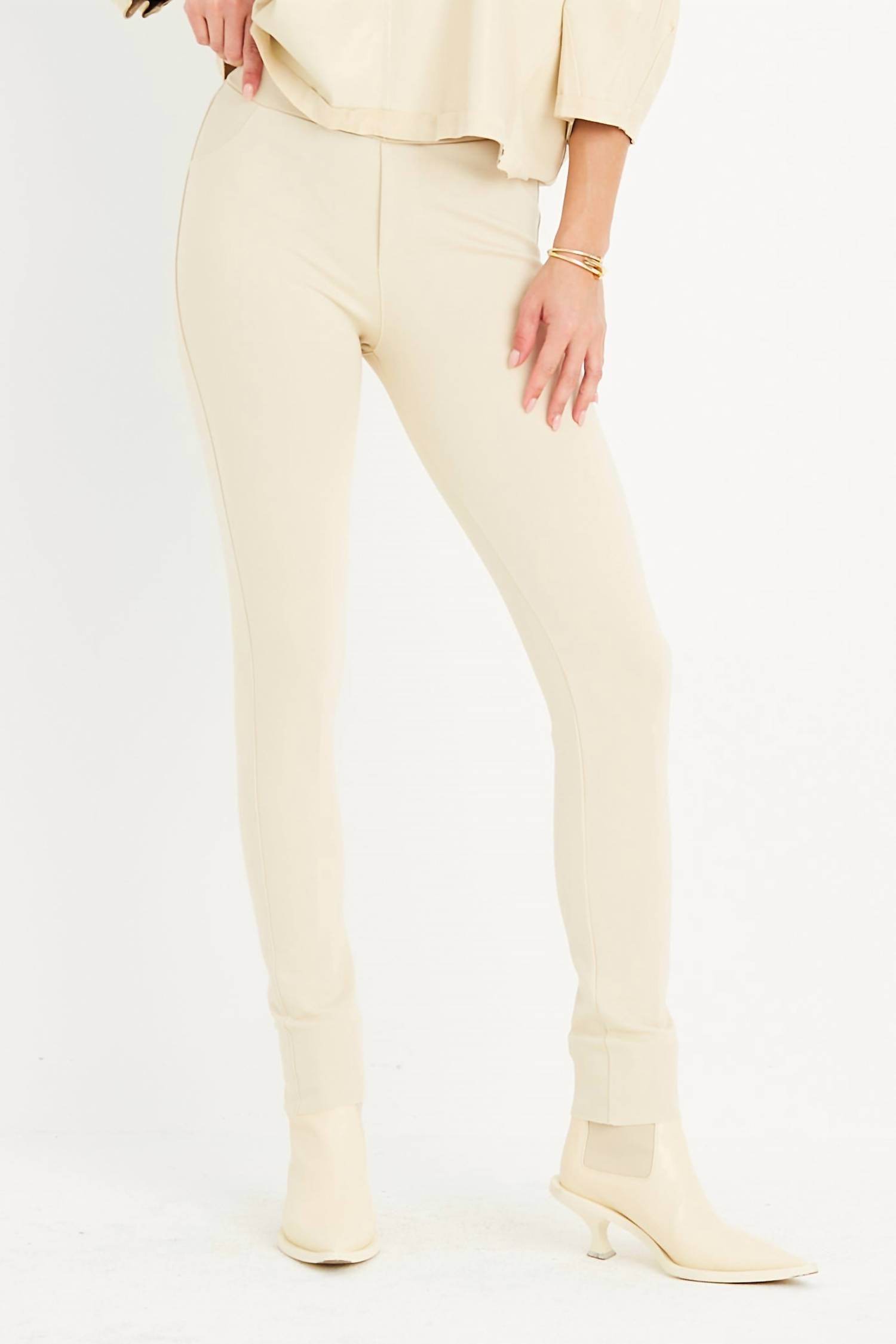 Pulled Planet - Scuba Jeggings - Rack Hunt -