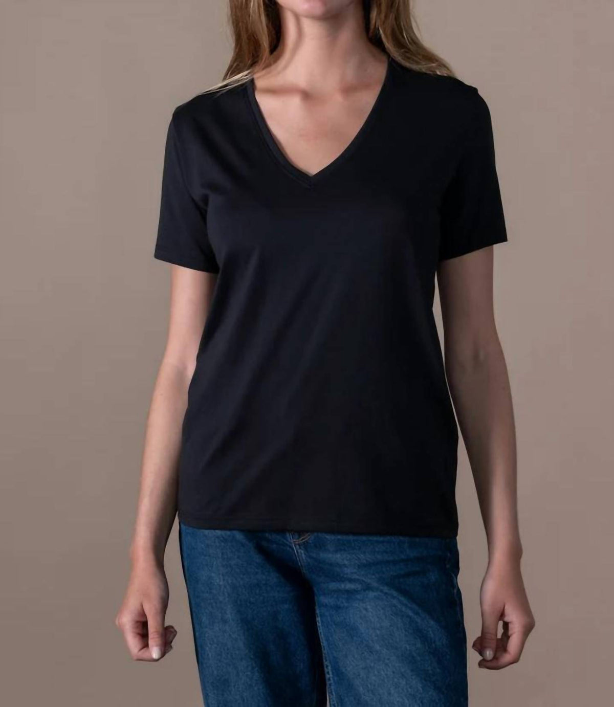 Romy Slub V-neck Tee