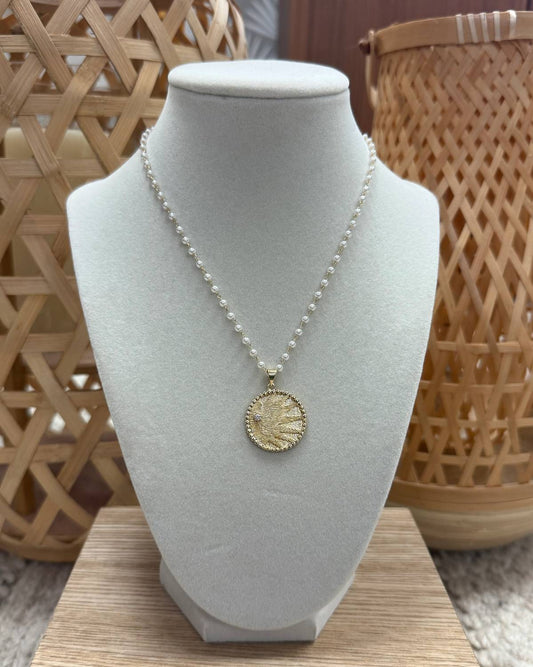 Women's Pearl Necklace With Large Disk Pendant
