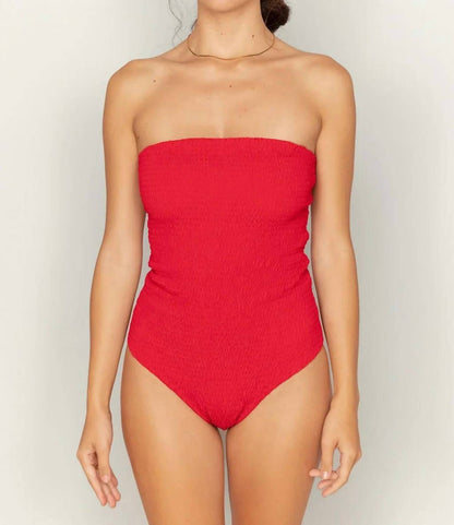 Costa One Piece