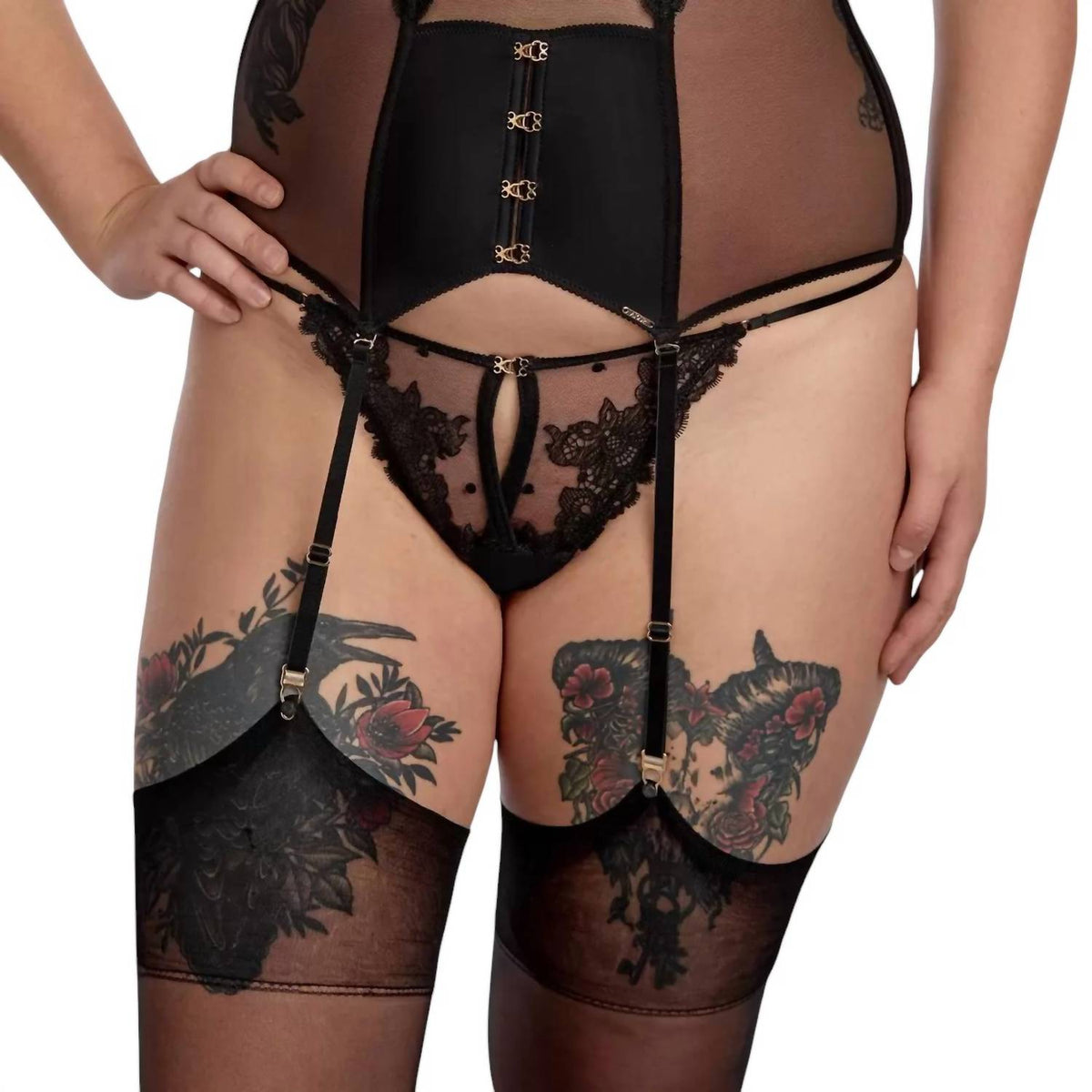 ZARZUELA LACE ADJUSTABLE G-STRING