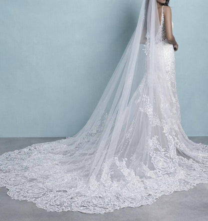 Romantic Fit-and-flare Wedding Gown