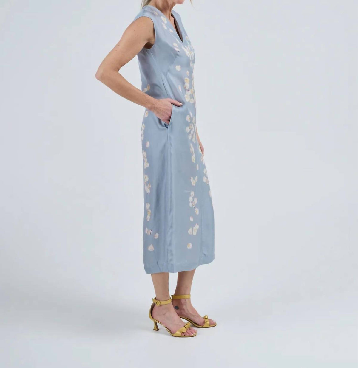 Cherie Sleeveless Midi Dress