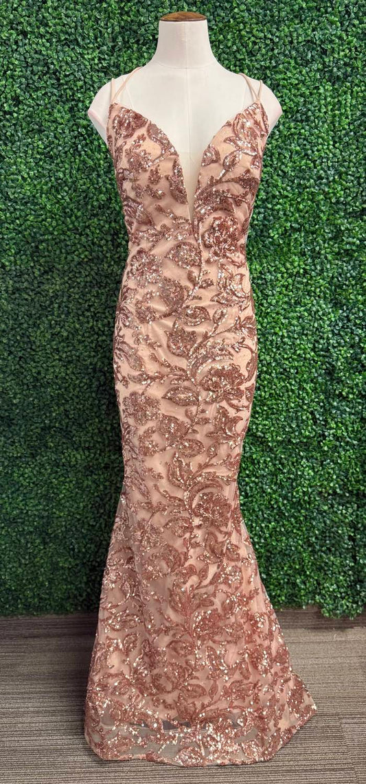 Embellished Fitted Sequin Pattern Gown