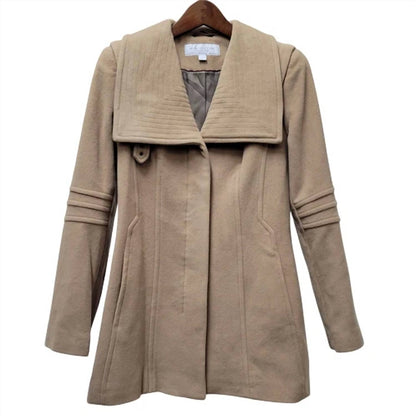 Captive Wool Jacket Coat