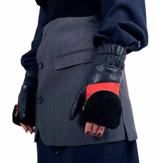 Women's Zip Mitten With Stripe
