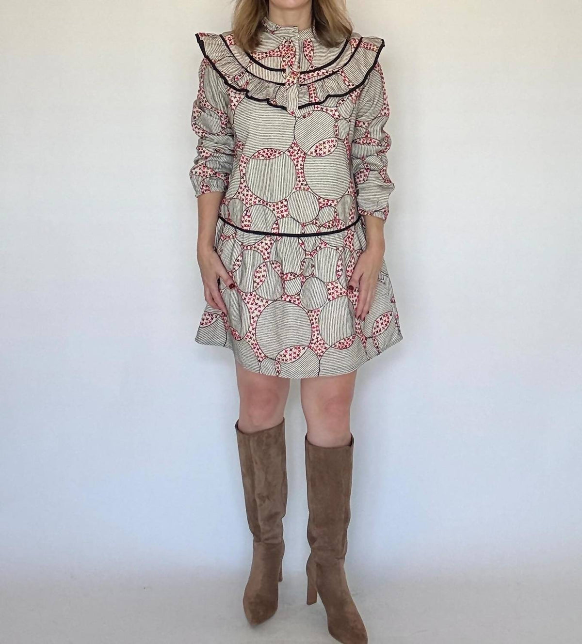 Contrast Piping Ruffled Mini Dress