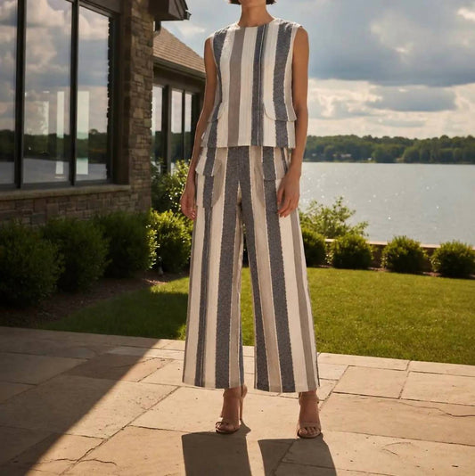 Textured Sleeveless Top