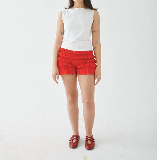 Boatneck Tank