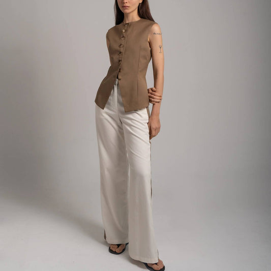Sleeveless Sculpted Vest