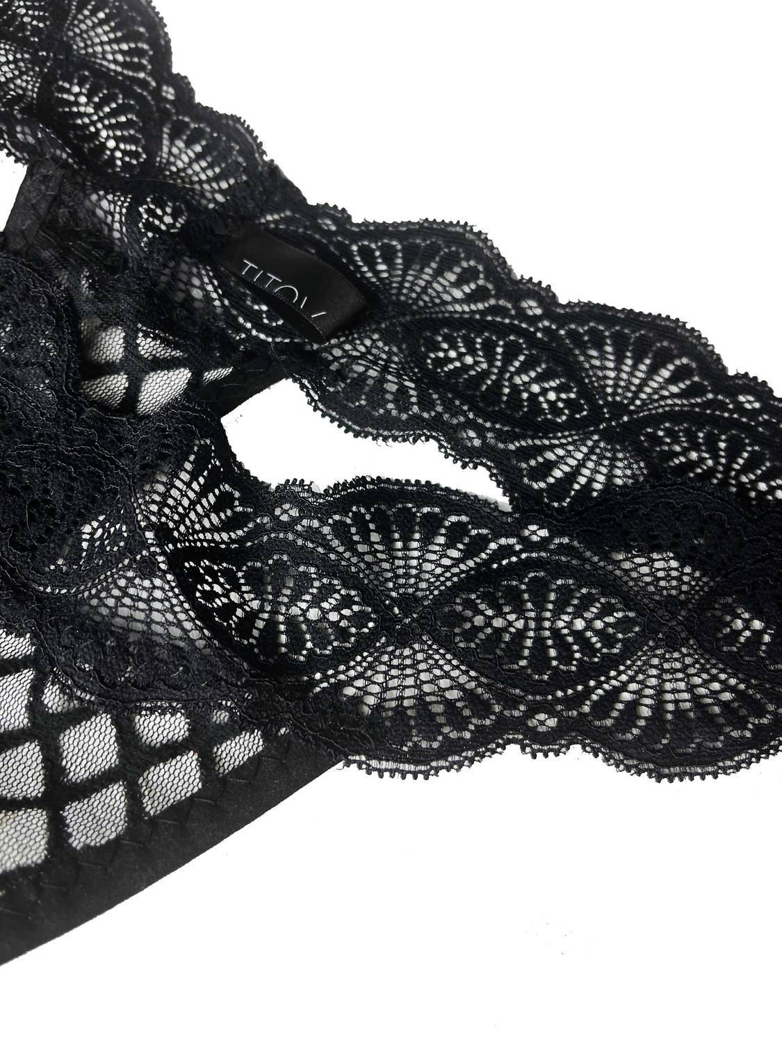 TITOV - Women's One Size Lace Thong - Rack Hunt -