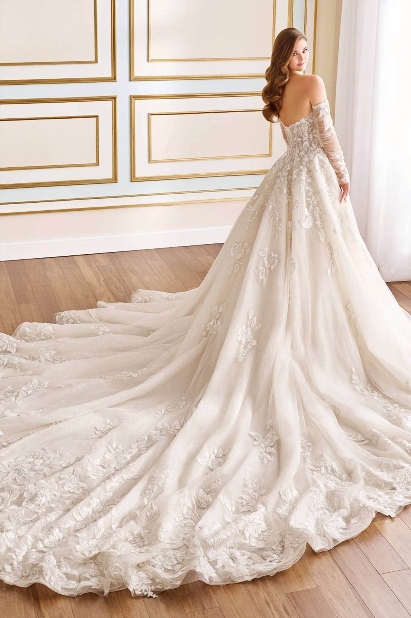 Martin Thornburg - Amaryllis Wedding Gown - Rack Hunt -