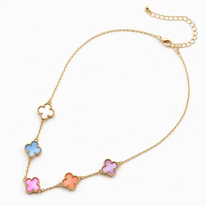 Women's Shell Clover Necklace