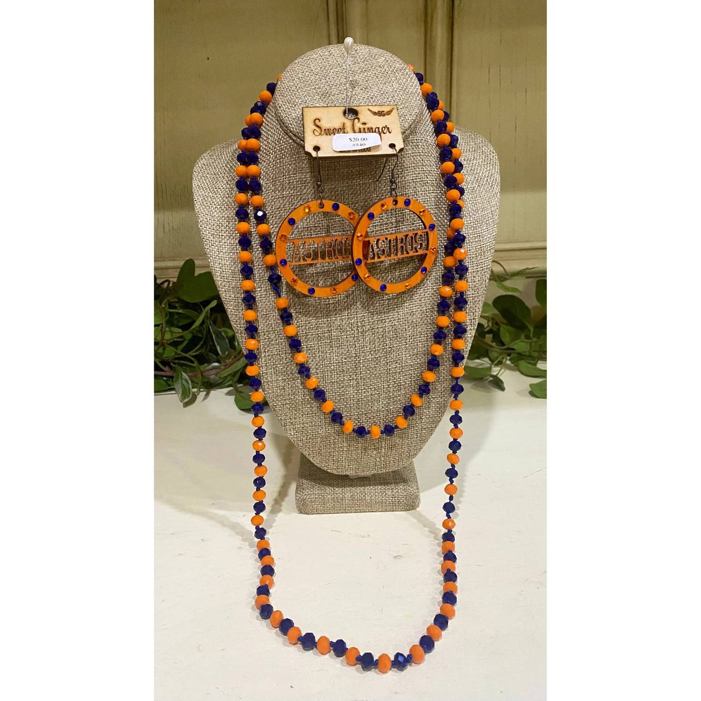 Women's Long Beaded Necklace