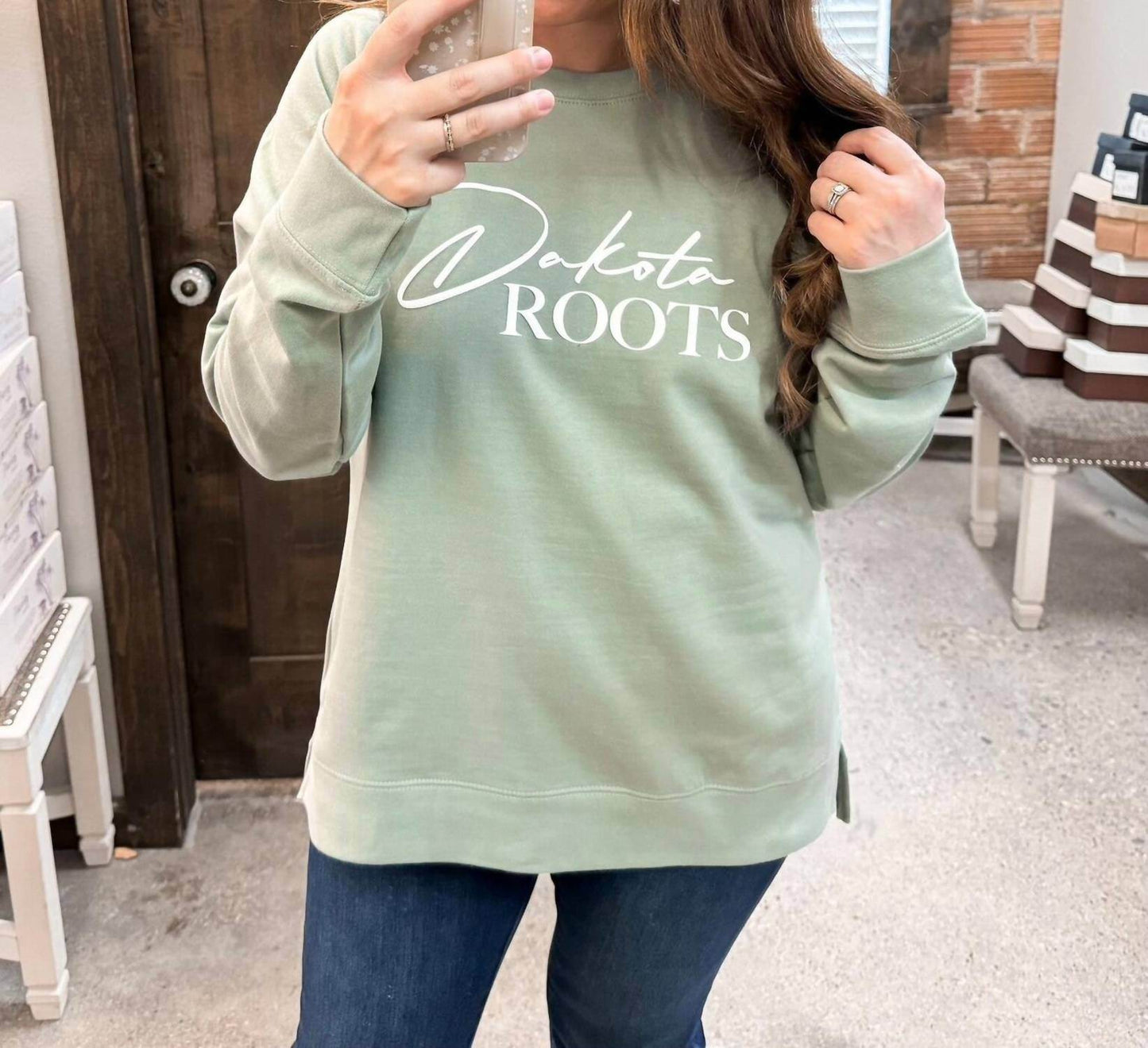 The Minted Olive - Dakota Roots Puff Print Crewneck Sweatshirt - Rack Hunt -
