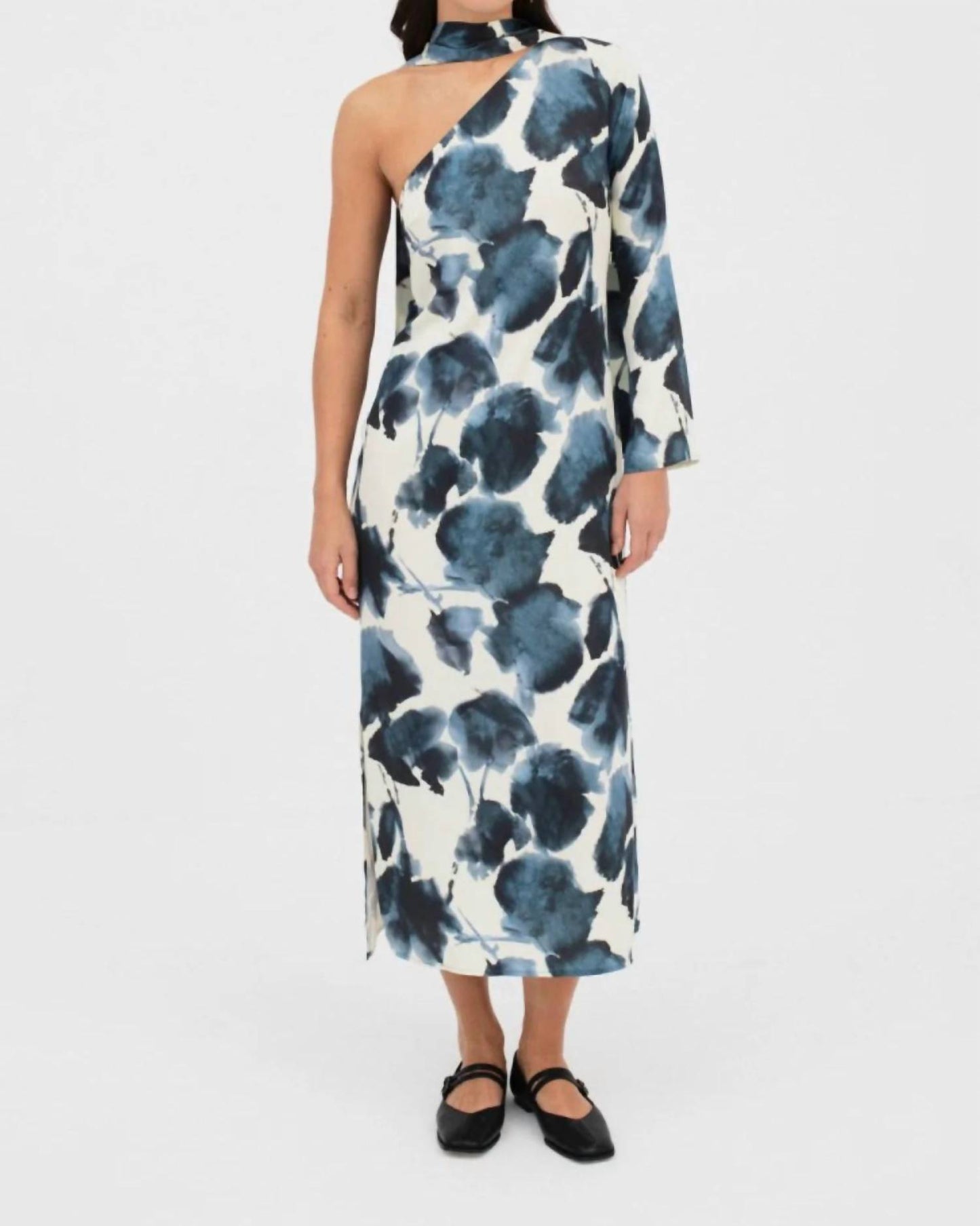 Pointe Midi Dress