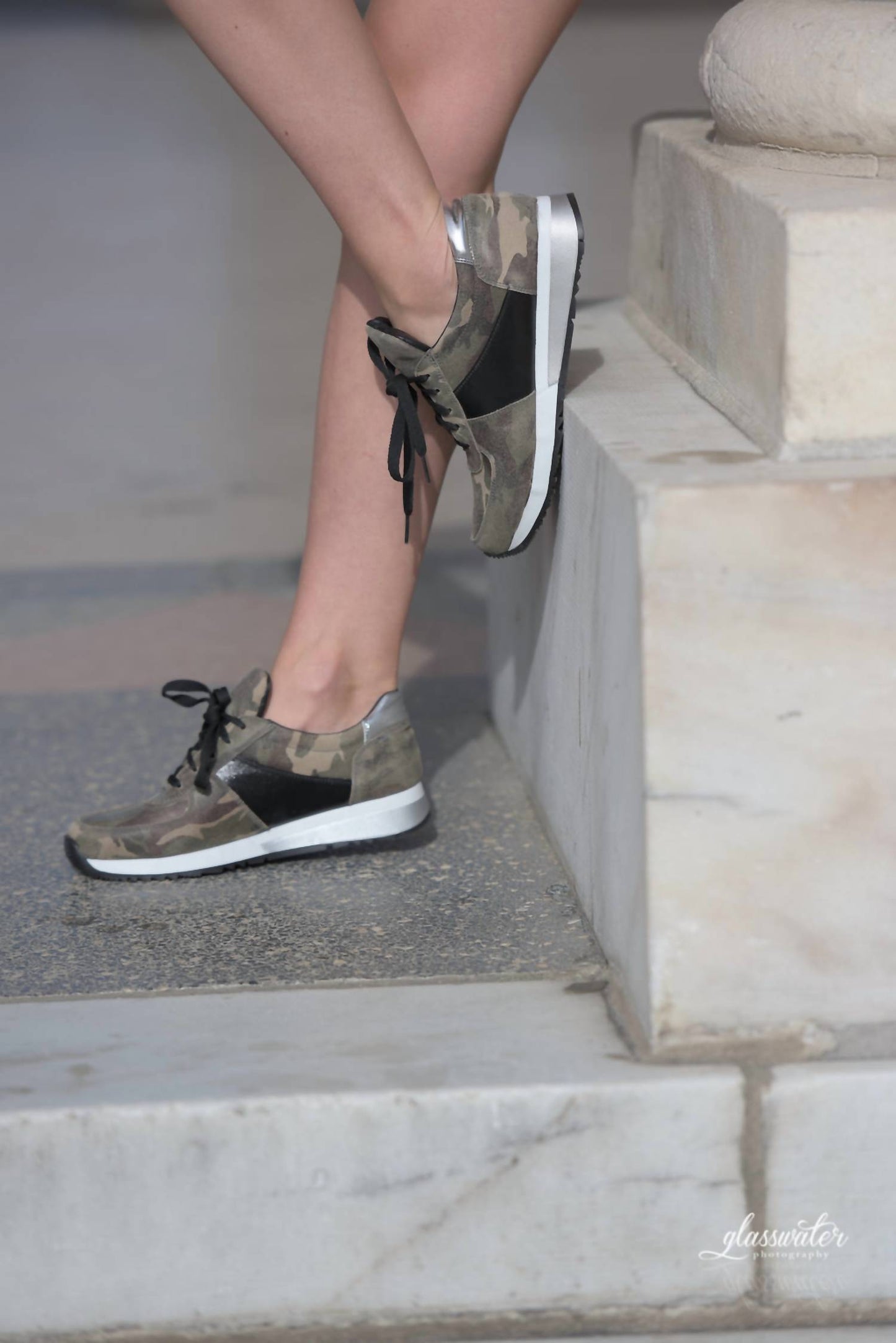 Women's Holly Fashion Sneakers