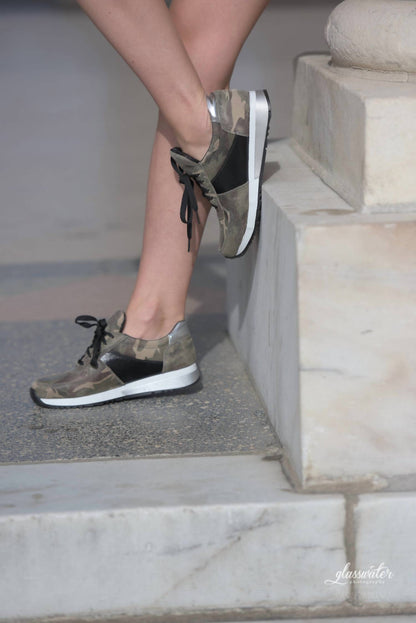 Women's Holly Fashion Sneakers
